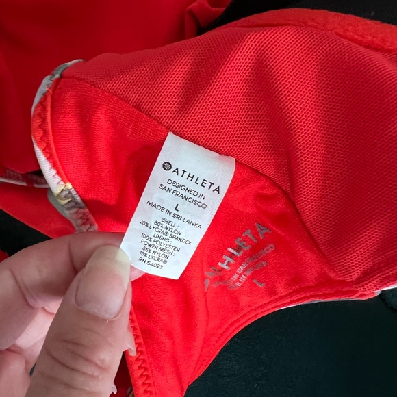 Athleta Waimea Plunge Bikini Top Women's Size L Swimsuit Floral Padded - Picture 7 of 7